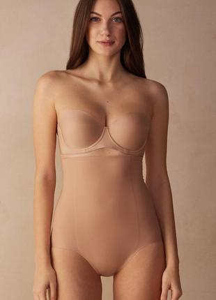 Утягивающие корректирующие трусики intimissimi