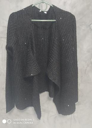 Теплий кардиган красивий