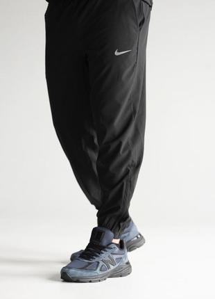 Спортивні штани чоловічі чорні nike4 фото