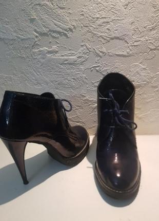 Черевики, ботильйони