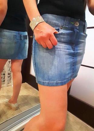 Спідниця джинсова блакитна бренд denim zara asos s стильна модна.7 фото