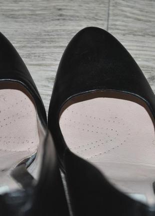 Туфлі clarks 38 чорні класики каблук натуральна шкіра жіночі7 фото