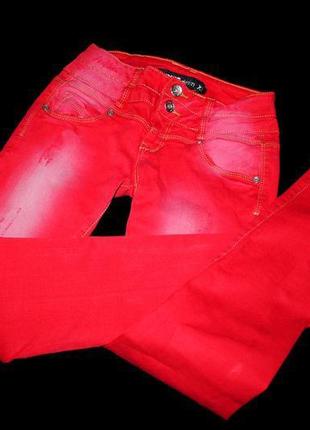 Джинси стильні круті бренд denim xs яскраві червоні на дівчинку..1 фото