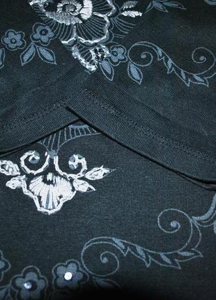 Реглан жіночий чорний s з візерунком вишивка паєтки светр ошатний3 фото