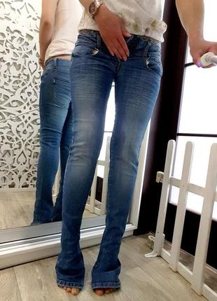 Джинсы женские бренд bershka denim синие xs s эксклюзивные ст...3 фото