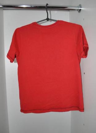 Продам футболку m&s на хлопчика червону з принтом брендовий2 фото