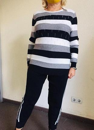 Шикарный тёплый свитерок турция отличного качества