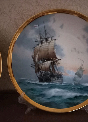 Продам фарфоровые тарелки, серия великие парусники золотого века.
