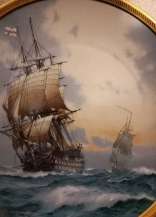 Продам фарфоровые тарелки, серия великие парусники золотого века.