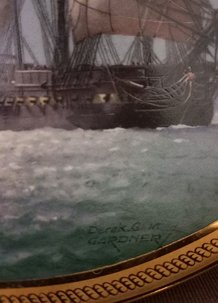 Продам фарфоровые тарелки, серия великие парусники золотого века.