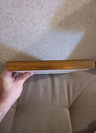 Продам икону на фарфоре в деревянной раме "мария владимировская"