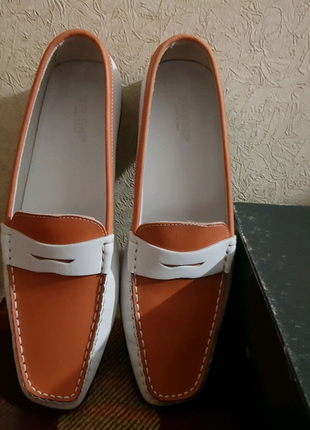 Жіночі, італійські мокасини фірми "tremp".