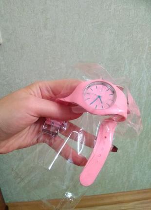 Новые силиконовые часы розовый - голубая панель3 фото