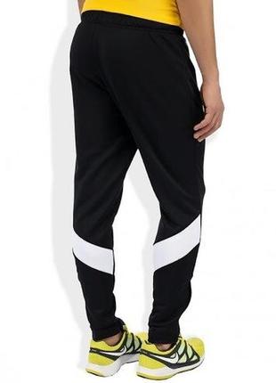 Спортивні штани nike