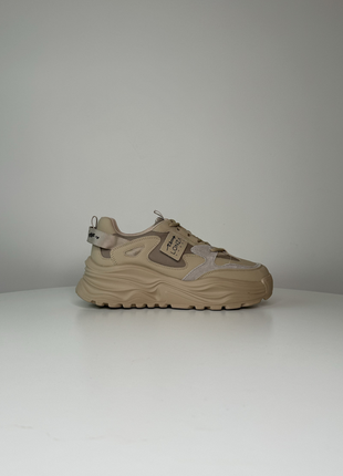 Базовые кроссовки на текстурированой платформе | basic sneakers lonza