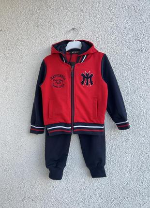 Спортивний костюм для хлопчика
