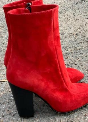 Кожаные ботильоны ручной работы