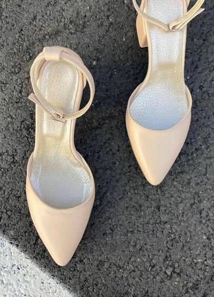 Шкіряні туфлі ручної роботи