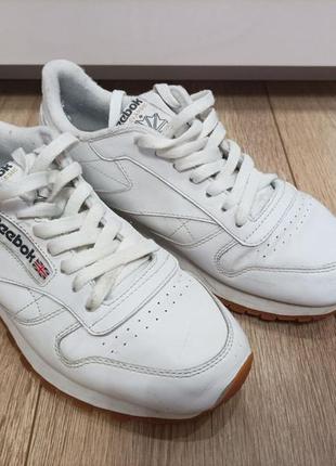 Кроссовки reebok classic p.40 унисекс