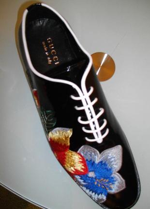 Ексклюзивне чоловіче брендоване взуття ручної роботи3 фото