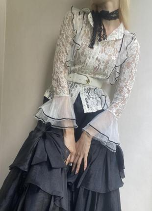 Кружевная белая блуза на девочку с манжетами