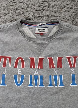 Свитшот tommy jeans, size s, regular fit, плечи 43 рукав 65 подмышки 53 длина 682 фото