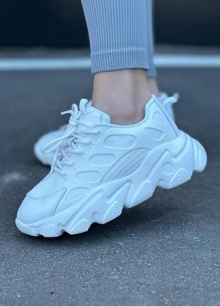 Кросівки з натуральної шкіри білі жіночі