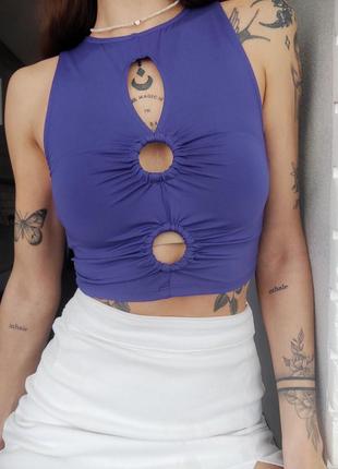 Топ майка с вырезами американка