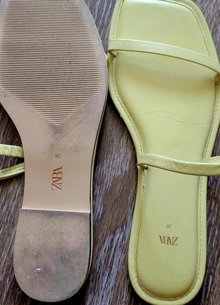 Сандалии zara