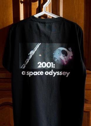Новая футболка с бирками uniqlo x 2001: a space odyssey8 фото