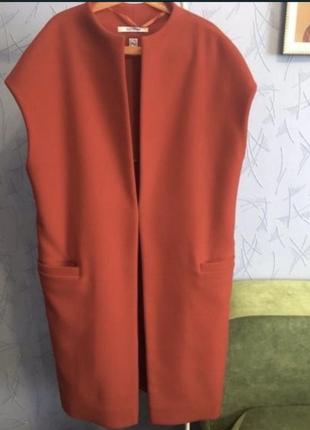 Пальто-жилет