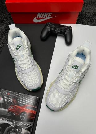 Чоловічі кросівки nike runtekk white green2 фото