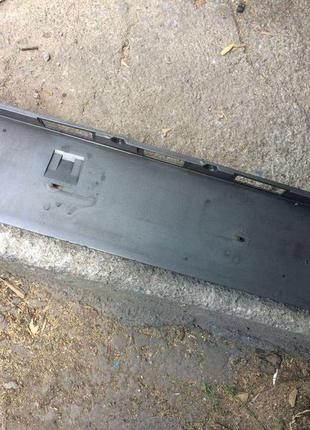 Б/у накладка кришки багажника renault megane 2 coupe-cabriolet,