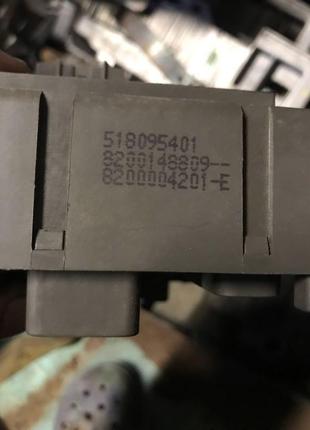 Бу блок предохранителей renault laguna 2, 518095401, 8200118809,