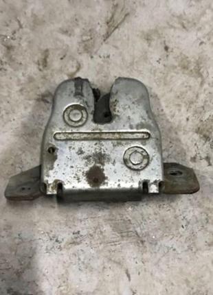 Бу замок кришки багажника mercedes w168, a1687400236, 1687400236