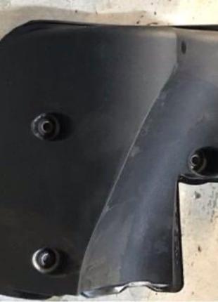 Бу резонатор воздушного фильтра mercedes benz w168, a1661400087