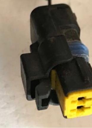 Бу фишка разъём моторчика омывателя renault, peugeot, citroën.