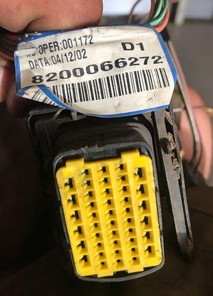 Бу проводка дверей renault laguna 2, 8200066272, передньої лівої