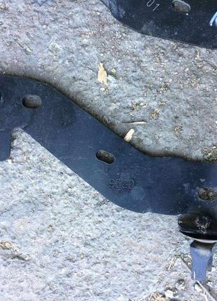 Бу кронштейн підрамника renault megane 2, 8200449953, лівий