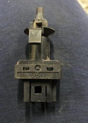 Бу датчик педалі зчеплення mercedes 0045452114, 004 545 21 14.