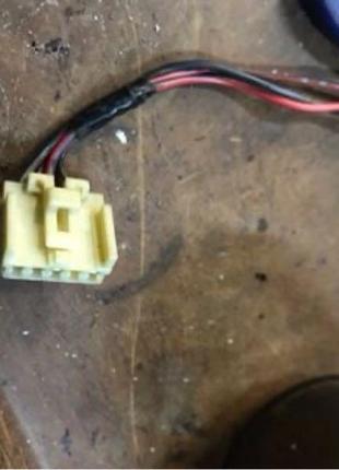 Бу фішка роз'єм автомобільний 11797