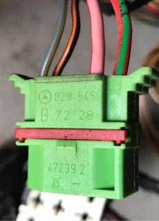 Бу роз'єм фішка mercedes, 0295457228