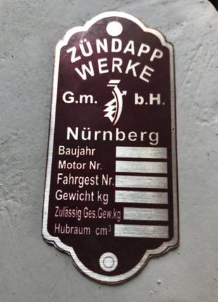 Шильдик, бирка на мотоцикл zundapp.відправка тільки після надійно