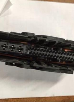 Бу роз'єм фішка насоса abs renault megane scenic 2