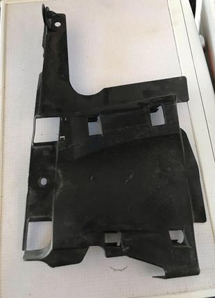 Б/захист двигуна бічна renault laguna 2, рено лагуна 2, 820
