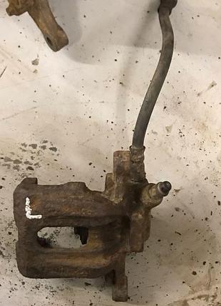 Бу суппорт тормозной задний левый mercedes w168 a1684200683