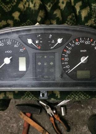 Б/у щиток приборов renault laguna 2, 8200170299, акпп, 1,8 16v