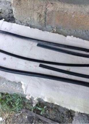 Бу ущільнювач лобового скла renault laguna 2, 7701206764