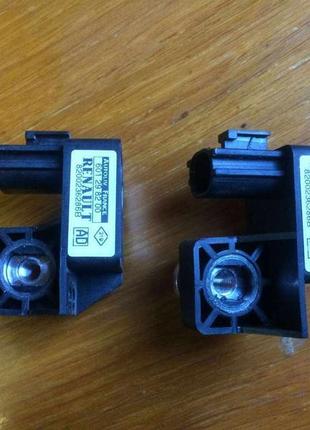 Б/у датчик удара renault megane 2, scenic 2, 8200236286