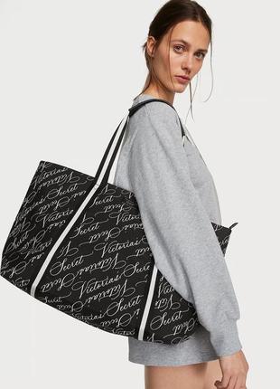 Сумка шоппер/пляжна сумка victoria's secret tote bag, чорна з логотипом